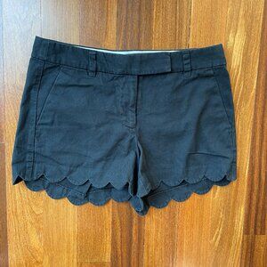 J Crew Sz 4 Black shorts with scallop trim